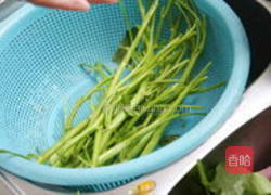 空心菜杆炒火腿的做法图解1