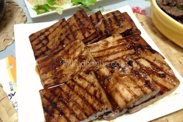酱汁烤豆腐