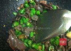 孜然青椒炒鸭胗的做法图解5