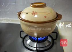 菜花虾米排骨汤的做法图解8