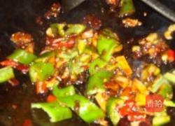 辣炒双菇菜花的做法图解6