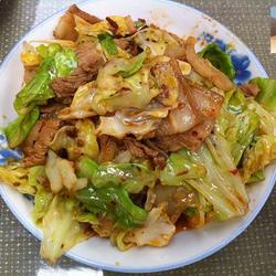 圆白菜炒肉的做法[图]
