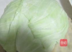 黑猪肉炒包菜的做法图解1