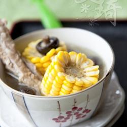 香菇玉米肋排汤的做法[图]
