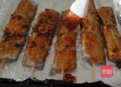 酒酿香酥竹签烤带鱼的做法图解5