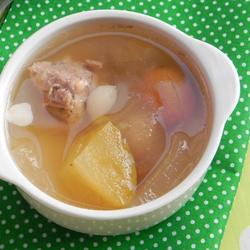 青苹果芦荟猪脊骨汤的做法[图]
