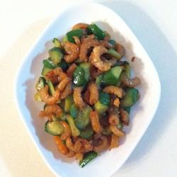 虾仁炒黄瓜的做法[图]