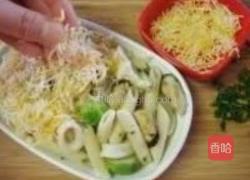 海鲜芝士焗意面的做法图解7