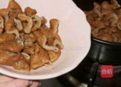 臭豆腐肥肠煲的做法图解9