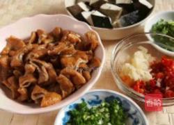 臭豆腐肥肠煲的做法图解5
