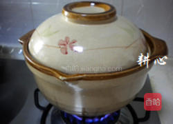 金针菜腐竹排骨汤的做法图解9