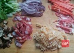 干贝炒面的做法图解1