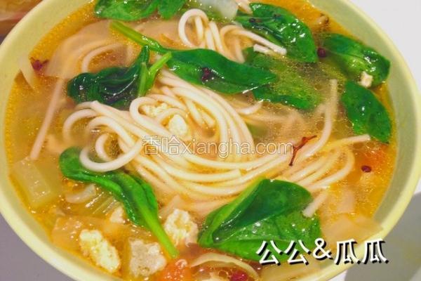 私房酸汤面