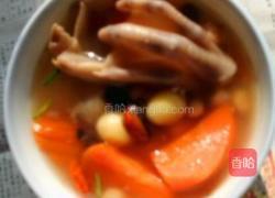 鸭爪养生汤的做法图解1