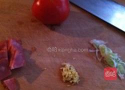 西红柿面条的做法图解1