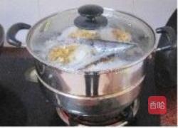 蒜蓉粉丝蒸带子的做法图解8