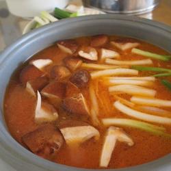 自制健康酸辣火锅底料的做法[图]