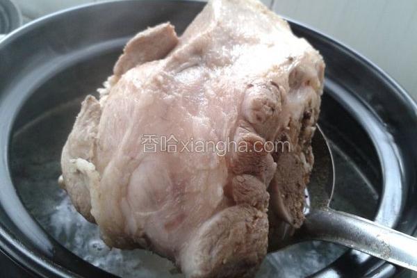 清炖大骨肘子肉
