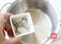 海鲜味增汤的做法图解3