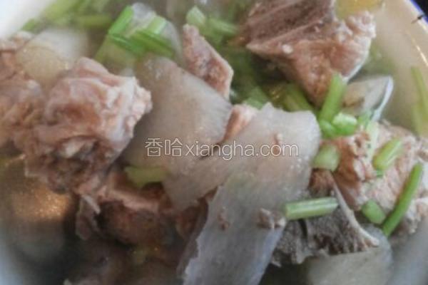 山药排骨芹菜汤