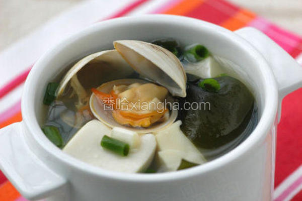 海带豆腐蛤蜊汤