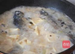鲫鱼豆腐汤的做法图解6