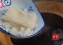 鲜菌鸡腿云吞汤煲的做法图解9