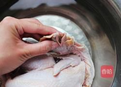 椰汁芸豆鸡汤的做法图解2