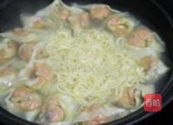 胡萝卜冬菇猪肉馅馄饨的做法图解10