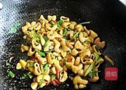 泡椒肥肠的做法图解12