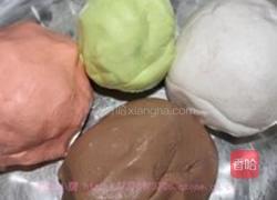彩色汤圆贺元宵的做法图解1