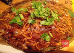 洋葱羊肉炒面的做法图解4