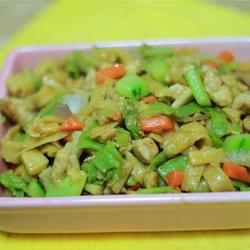 香炒蔬菜面的做法[图]