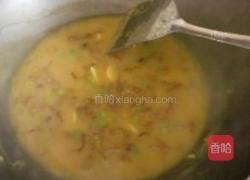 海鲜咖喱饭搭配玉米甜奶油的做法图解7