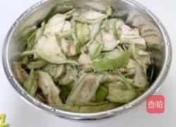 猪皮烧茄干的做法图解1