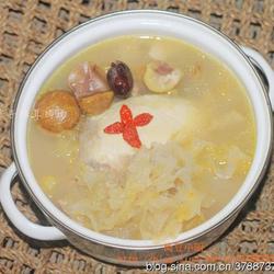 栗子银耳鸡汤的做法[图]