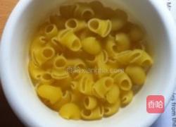 奶香杂拌通心粉的做法图解2