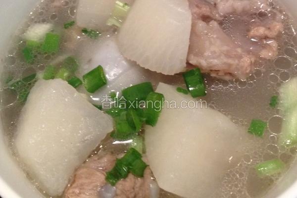 莲藕萝卜排骨汤