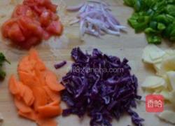 杂蔬炒面的做法图解1