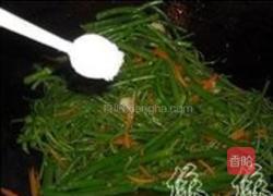 蒜头炒瓜远的做法图解9