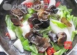 青红椒木耳炒山药的做法图解7