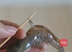 龙井茶香虾的做法图解3
