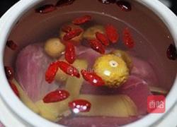 猪腱子肉炖无花果的做法图解2