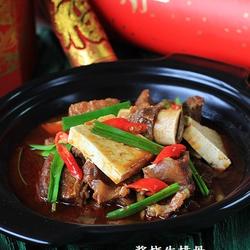滇味酱香排骨煲的做法[图]