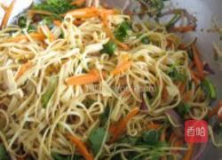 炝拌豆腐丝的做法图解2