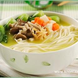 鲜蔬鸡汤面的做法[图]