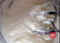 榴莲奶酪蛋糕的做法图解1