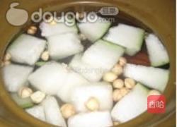 鲜莲冬瓜猪骨汤的做法图解3