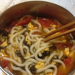 蕃茄鸡蛋乌冬面的做法[图]