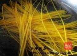 鱼籽拌面的做法图解1